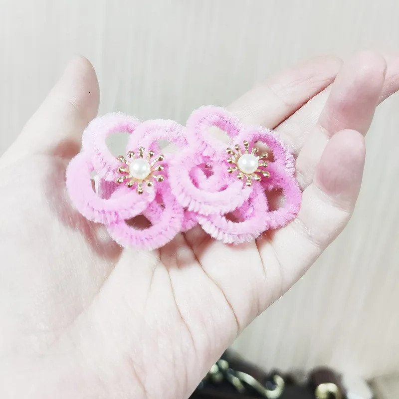 2 шт. милые разноцветные заколки для волос в виде цветов для девочек-подружек невесты, женские заколки-невидимки, аксессуары для волос
2 шт. милые разноцветные заколки для волос в виде цветов для девочек-подружек невесты, женские заколки-невидимки, аксессуары для волос