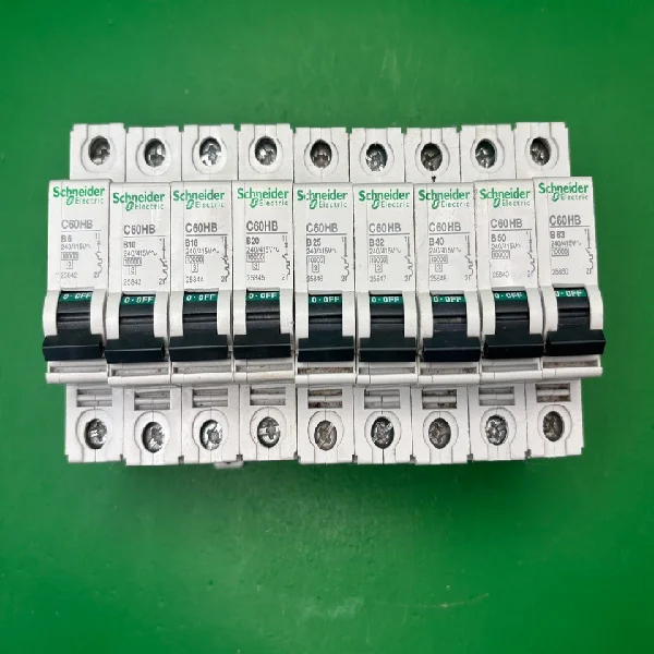 C60hb Mcb B6 B10 B16 B20 B25 B32 B40 B50 B63 Совершенно новый оригинальный Spot Plc
C60hb Mcb B6 B10 B16 B20 B25 B32 B40 B50 B63 Совершенно новый оригинальный Spot Plc