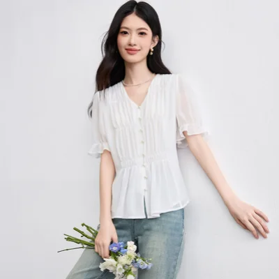 SENTUBILA Women's Floral Chiffon Shirt 2026 Summer Shirring V Neck Butterfly Sleeve Single Button Blouses Lady 152VB1725
SENTUBILA Women's Floral Chiffon Shirt 2026 Summer Shirring V Neck Butterfly Sleeve Single Button Blouses Lady 152VB1725
