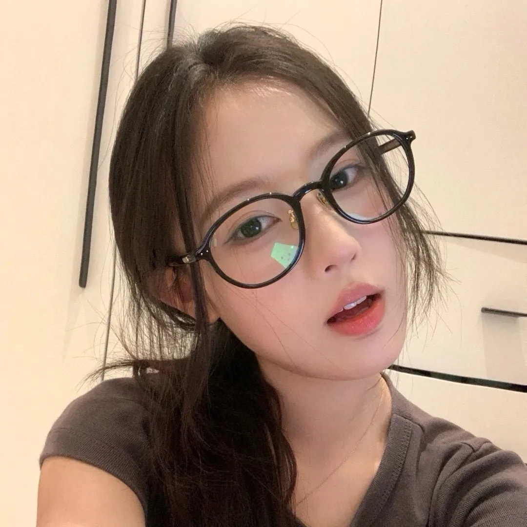 Women Puff Frame Ultralight Glasses Fashion K-pop Style Everyday Work Office
Women Puff Frame Ultralight Glasses Fashion K-pop Style Everyday Work Office