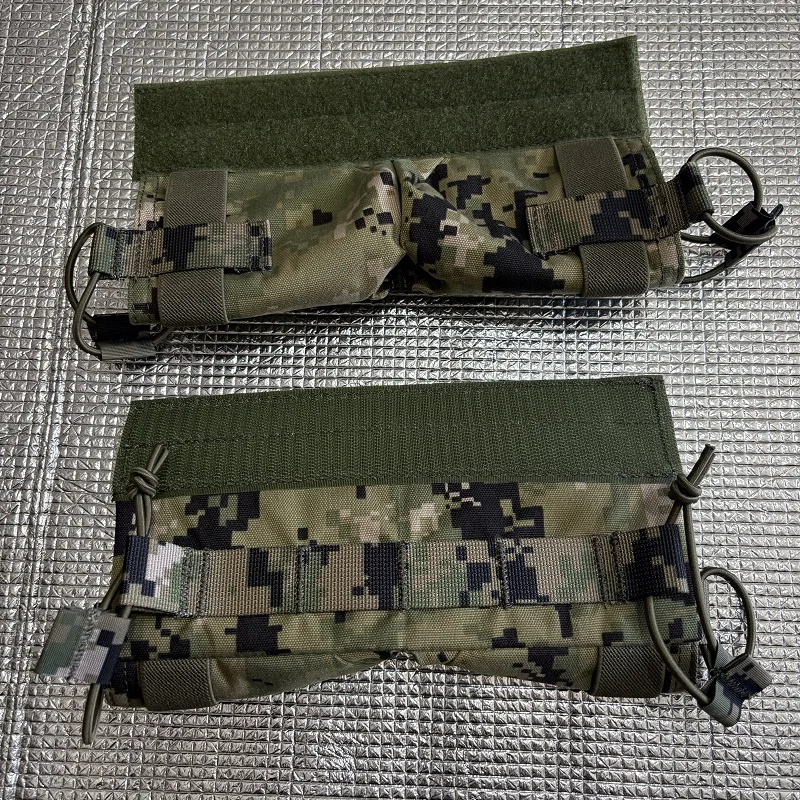 Tactical Equipment Horizontally Paired With Lower Hanging Bag And Belly Bag
Tactical Equipment Horizontally Paired With Lower Hanging Bag And Belly Bag