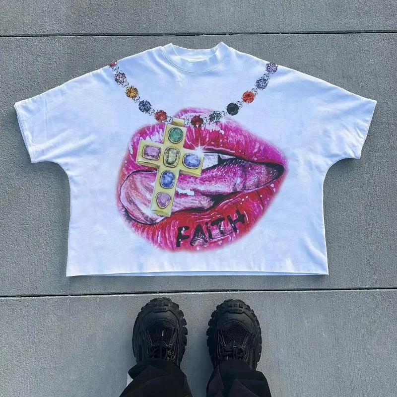 American trendy rock big lips pattern printed oversized T-shirt men's summer new retro Y2K street Harajuku loose short-sleeved
American trendy rock big lips pattern printed oversized T-shirt men's summer new retro Y2K street Harajuku loose short-sleeved