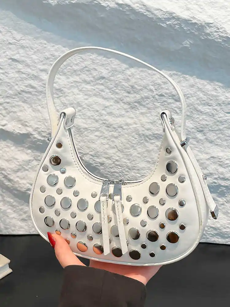 Women Rivet Underarm Bag Solid Color PU Double Zipper Handbag American Casual Fashion Retro Female Shoulder Bags
Women Rivet Underarm Bag Solid Color PU Double Zipper Handbag American Casual Fashion Retro Female Shoulder Bags