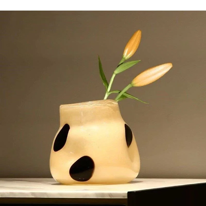 Brown Glass Vase Hydroponic Flower Pots Desk Decoration Artificial Flowers Decorative Floral Arrangement Crafts Vases
Brown Glass Vase Hydroponic Flower Pots Desk Decoration Artificial Flowers Decorative Floral Arrangement Crafts Vases