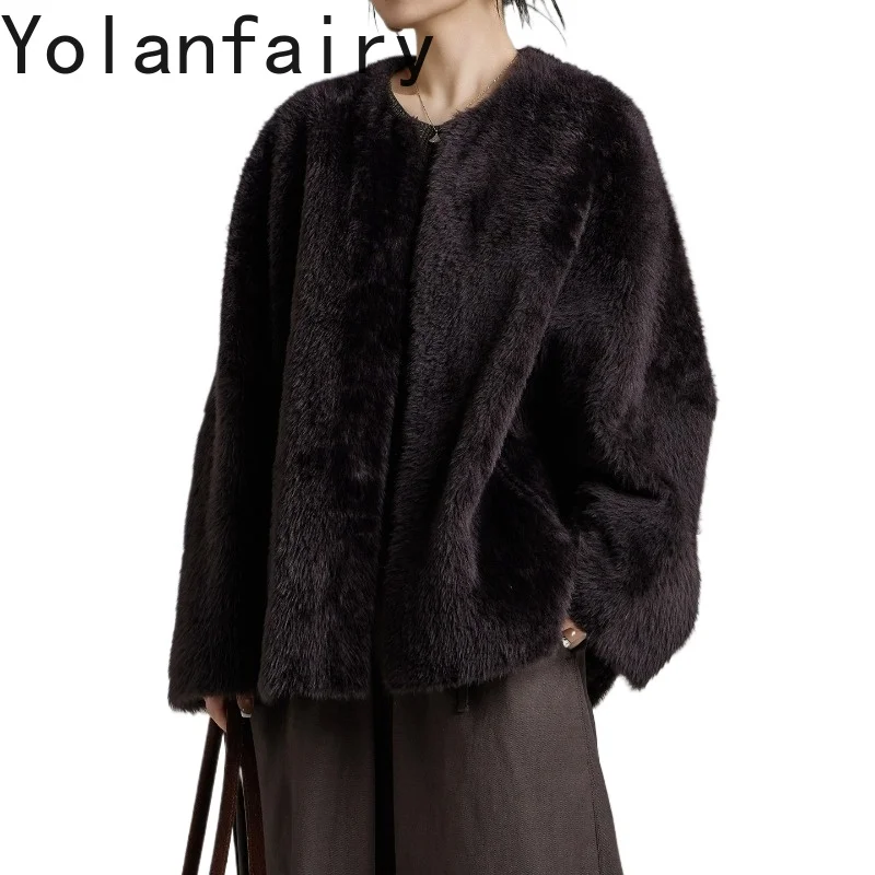 YOLANFAIRY Natural Merino Double-faced Fur Coats Woman Winter Genuine Sheepskin Shearling Jacket Women Oversized Real Fur Coat
YOLANFAIRY Natural Merino Double-faced Fur Coats Woman Winter Genuine Sheepskin Shearling Jacket Women Oversized Real Fur Coat