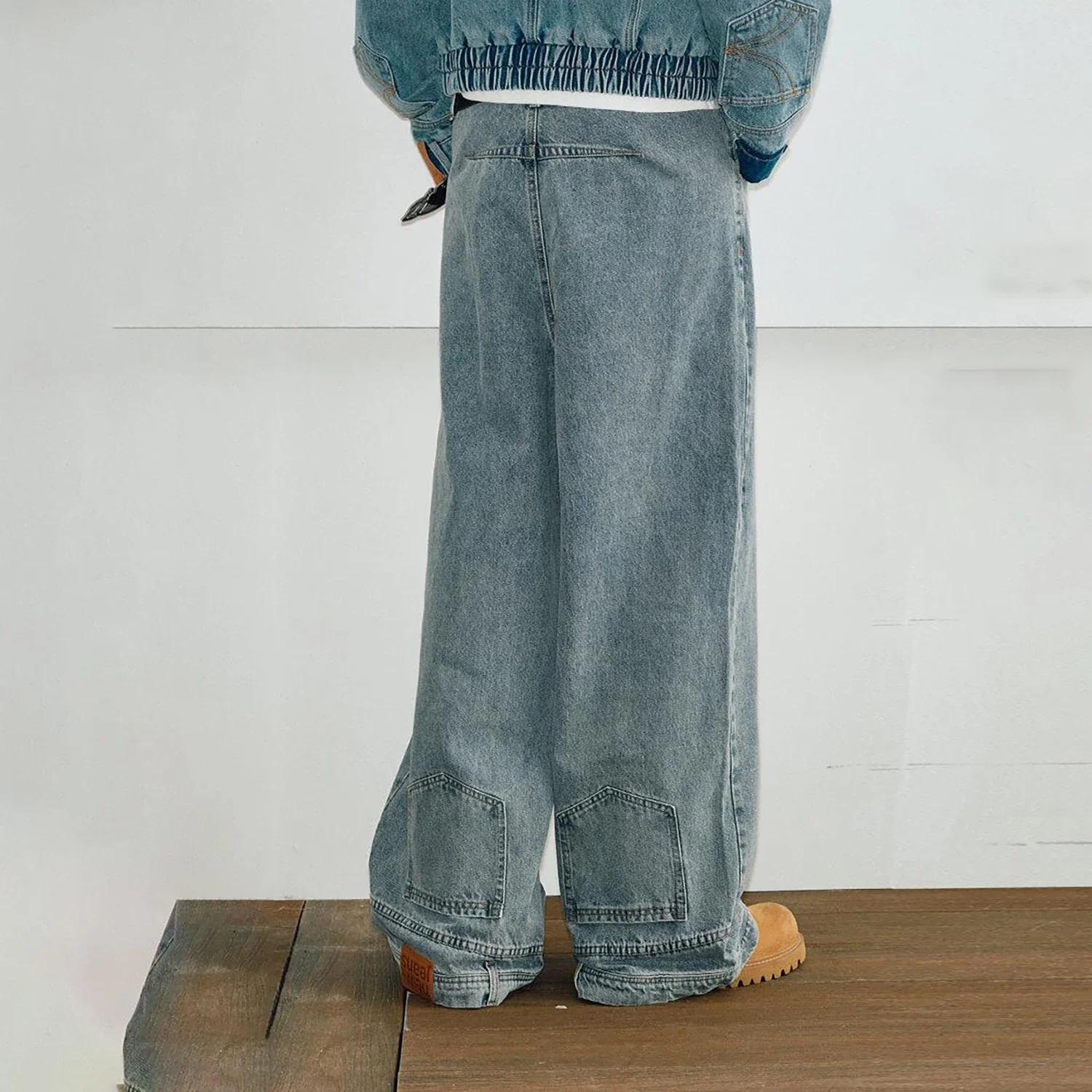 Reverse Pocket Men Jeans Straight Wide Leg Reverse Design Pants Gothic Style Hip-Hop Streetwear Punk Denim Trousers Men's Jeans
Reverse Pocket Men Jeans Straight Wide Leg Reverse Design Pants Gothic Style Hip-Hop Streetwear Punk Denim Trousers Men's Jeans