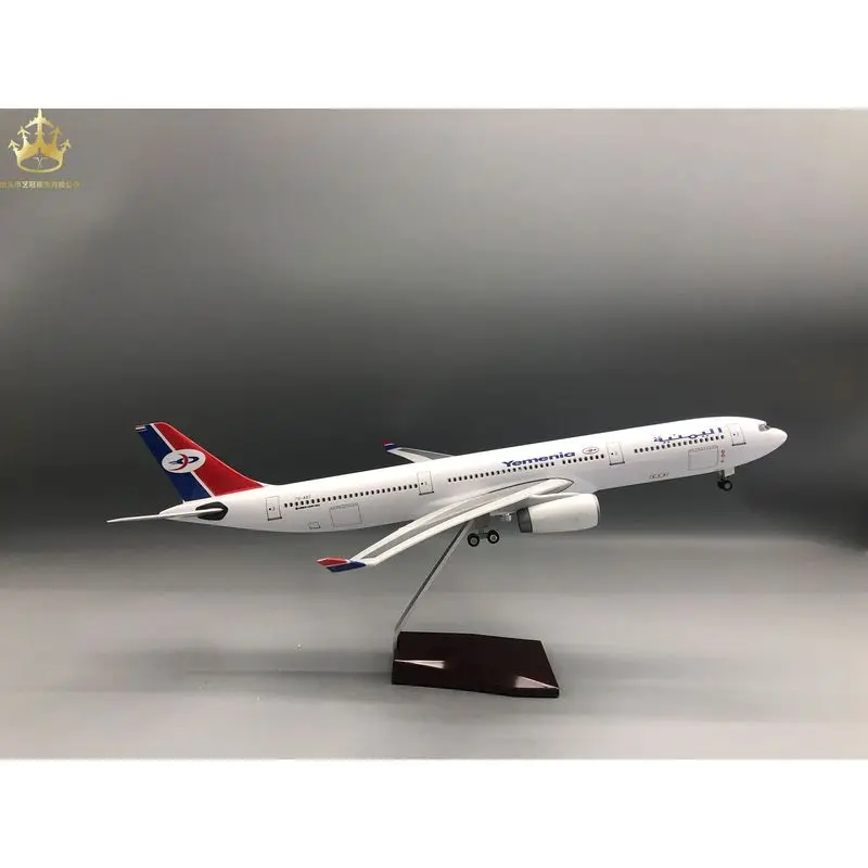330 Yemen Airlines aircraft model 47cm with lights and wheels simulation static model
330 Yemen Airlines aircraft model 47cm with lights and wheels simulation static model