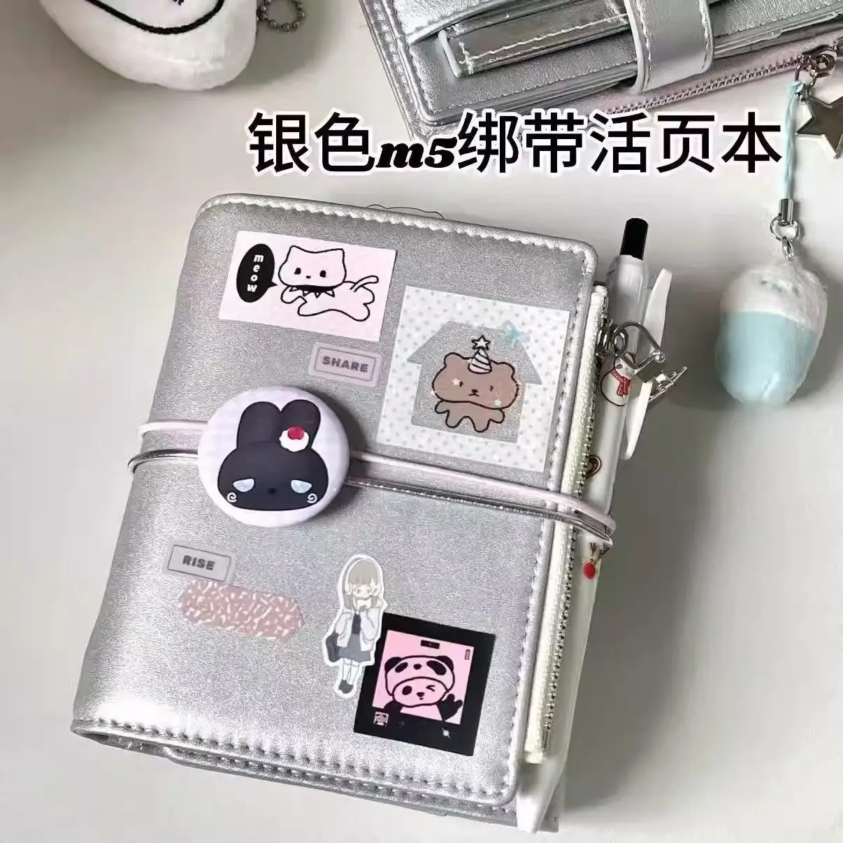 New Korean Style Simple Ins Non-attributed Silver M5 Loose-leaf Ledger Book High Appearance Value Tri-fold Leather Note Notebook
New Korean Style Simple Ins Non-attributed Silver M5 Loose-leaf Ledger Book High Appearance Value Tri-fold Leather Note Notebook