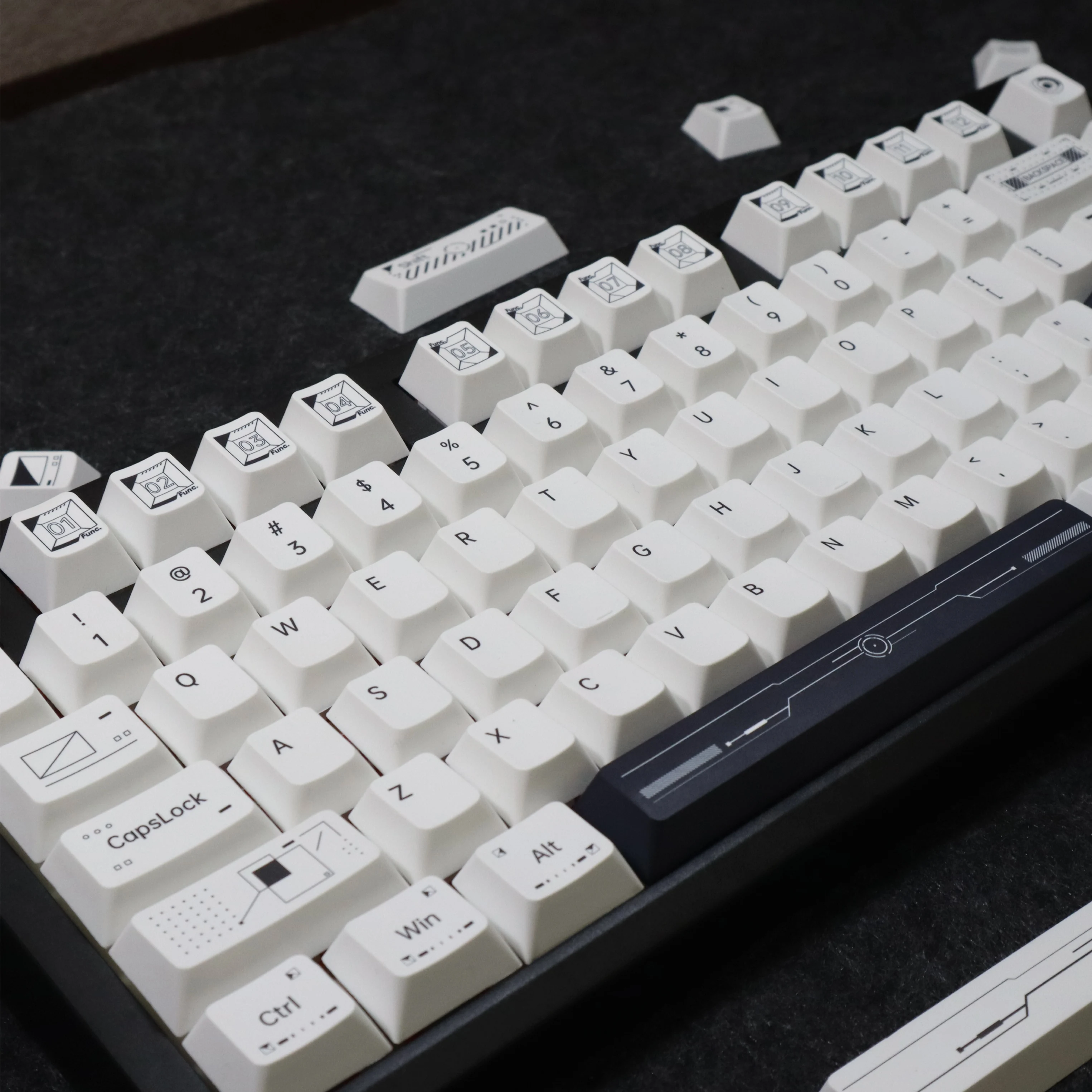 Virtual Space Theme Keycaps Set PBT Cherry Profile 136Keys Custom Original Handmade Keycaps for Mechanical Keyboard Accessories
Virtual Space Theme Keycaps Set PBT Cherry Profile 136Keys Custom Original Handmade Keycaps for Mechanical Keyboard Accessories