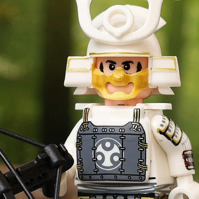 Japan NINJA Building Blocks Samurai Mini Action Figure Toys
Japan NINJA Building Blocks Samurai Mini Action Figure Toys
