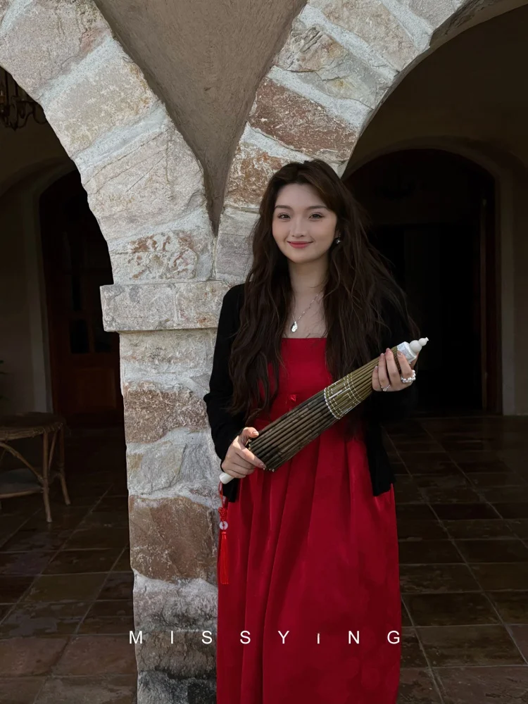 Красная юбка трапециевидной формы с цветочной вышивкой Dr, корейская юбка трапециевидной формы с высокой талией, летняя новая винтажная женская одежда
Красная юбка трапециевидной формы с цветочной вышивкой Dr, корейская юбка трапециевидной формы с высокой талией, летняя новая винтажная женская одежда