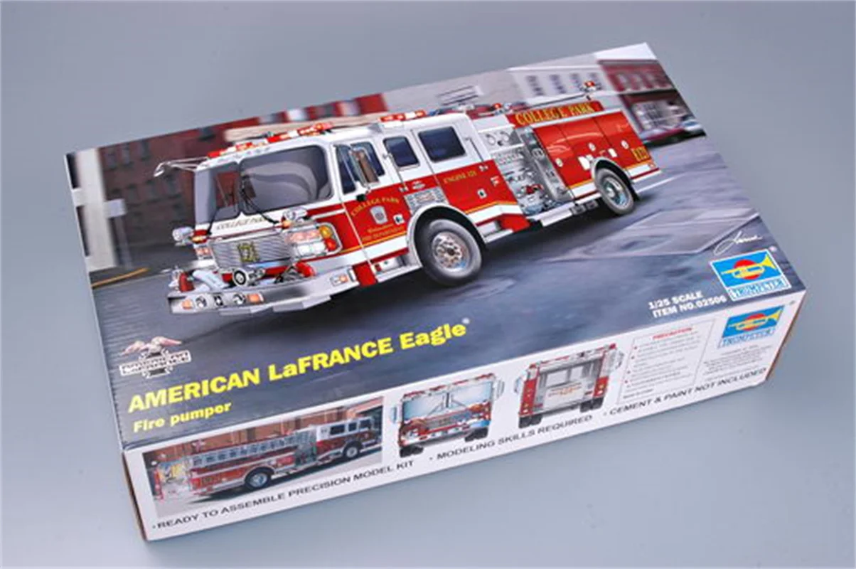 Trumpeter, масштаб 1/25, американский Lafrance Eagle Fire Pumper, 2002, пластиковая сборная модель # 02506
Trumpeter, масштаб 1/25, американский Lafrance Eagle Fire Pumper, 2002, пластиковая сборная модель # 02506