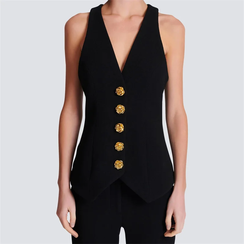 Women's Vest 2024 Summer New Metal button decoration sleeveless top High quality V-neck sleeveless Women top 2000s clothes y2k
Women's Vest 2024 Summer New Metal button decoration sleeveless top High quality V-neck sleeveless Women top 2000s clothes y2k