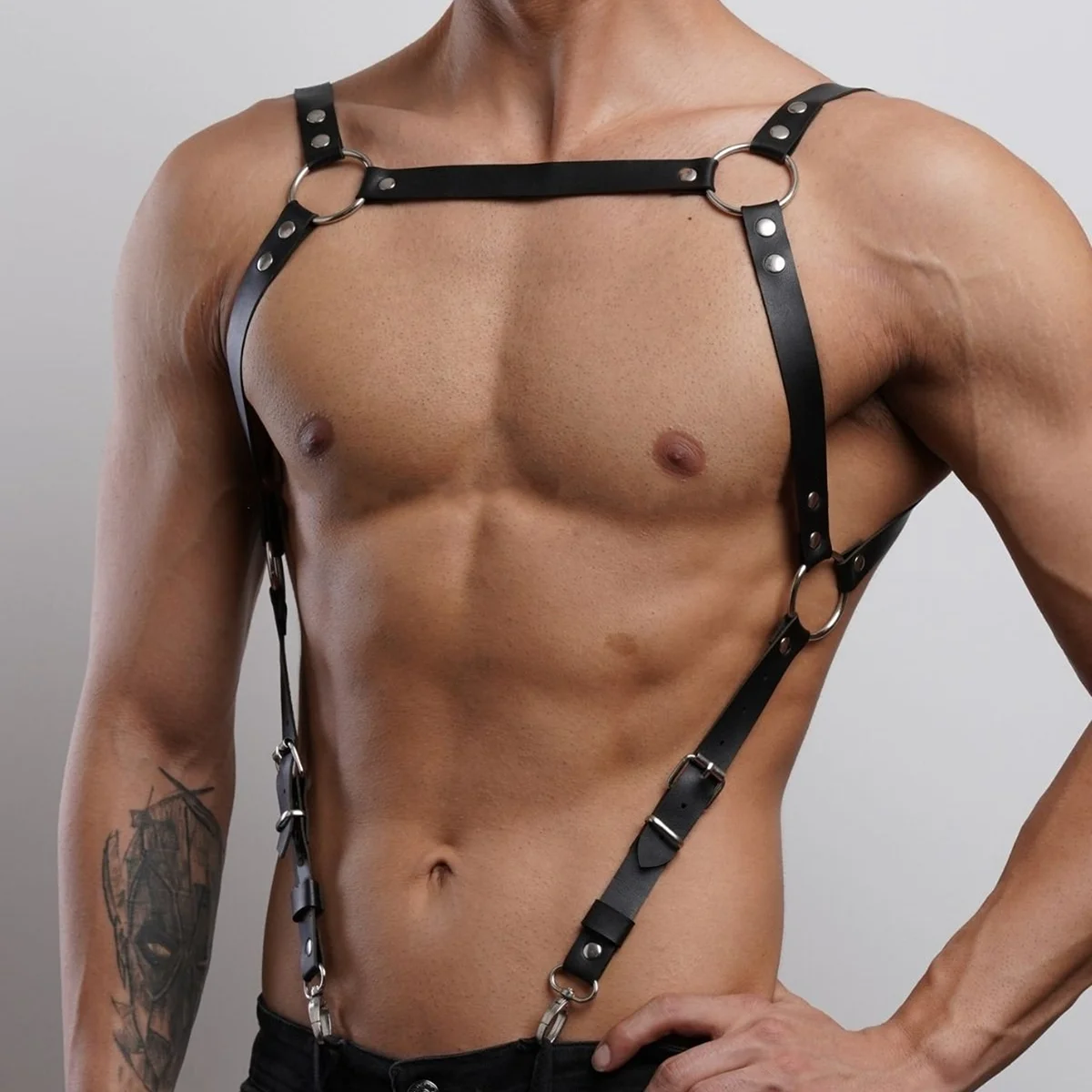 Men’s PU Leather Body Harness Suspenders Adjustable Punk Bondage Straps And Fashion Braces Belt
Men’s PU Leather Body Harness Suspenders Adjustable Punk Bondage Straps And Fashion Braces Belt
