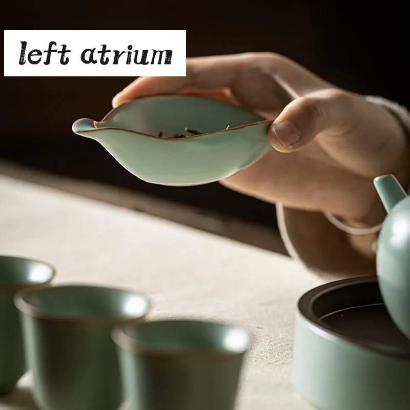 Handmade Azure Porcelain Teaspoon Tea Ceremony Accessories Tool Tea Shovel Chahe Holder Ru Kiln Teaware Set As Decoration
Handmade Azure Porcelain Teaspoon Tea Ceremony Accessories Tool Tea Shovel Chahe Holder Ru Kiln Teaware Set As Decoration
