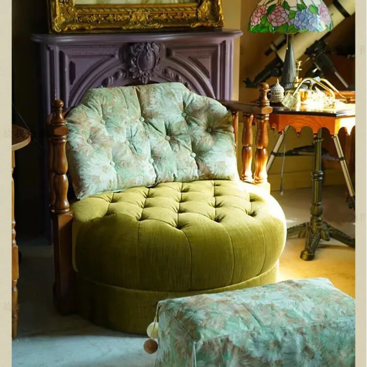 French round retro single sofa, living room balcony tiger chair
French round retro single sofa, living room balcony tiger chair