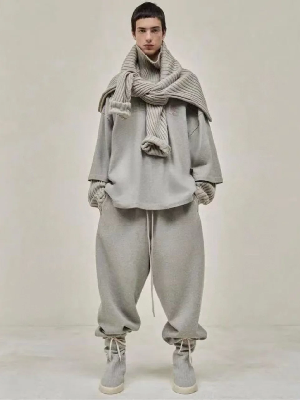 Autumn Winter Casual Knitted High Ne Loose oulder Sve Men's Sweater Trendy Brand Pure Color Street Sle Youth Faion
Autumn Winter Casual Knitted High Ne Loose oulder Sve Men's Sweater Trendy Brand Pure Color Street Sle Youth Faion