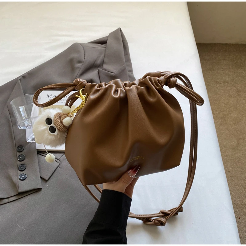 Women's Small Bucket Bag Korean Folded Drawstring Shoulder Bag, Summer Versatile Crossbody Bag, Cute Niche Hobo Purse For Women
Women's Small Bucket Bag Korean Folded Drawstring Shoulder Bag, Summer Versatile Crossbody Bag, Cute Niche Hobo Purse For Women