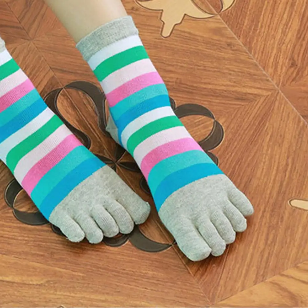 1 Pair Women Colorful Striped Toe Socks Breathable Arch Support Mid-calf Socks Non-slip Moisture Wicking Compression Socks 2026
1 Pair Women Colorful Striped Toe Socks Breathable Arch Support Mid-calf Socks Non-slip Moisture Wicking Compression Socks 2026
