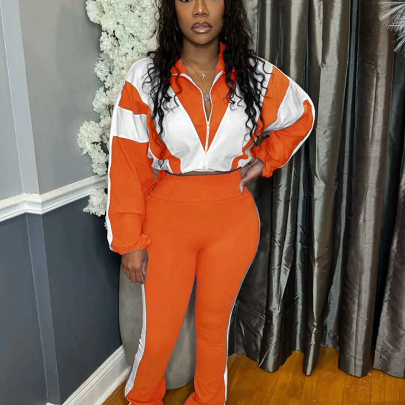 Женская повседневная одежда Spor 2022, цветная блузка с застежкой на талии, контрастный эластичный дизайн синего цвета, летняя коллекция
Женская повседневная одежда Spor 2022, цветная блузка с застежкой на талии, контрастный эластичный дизайн синего цвета, летняя коллекция