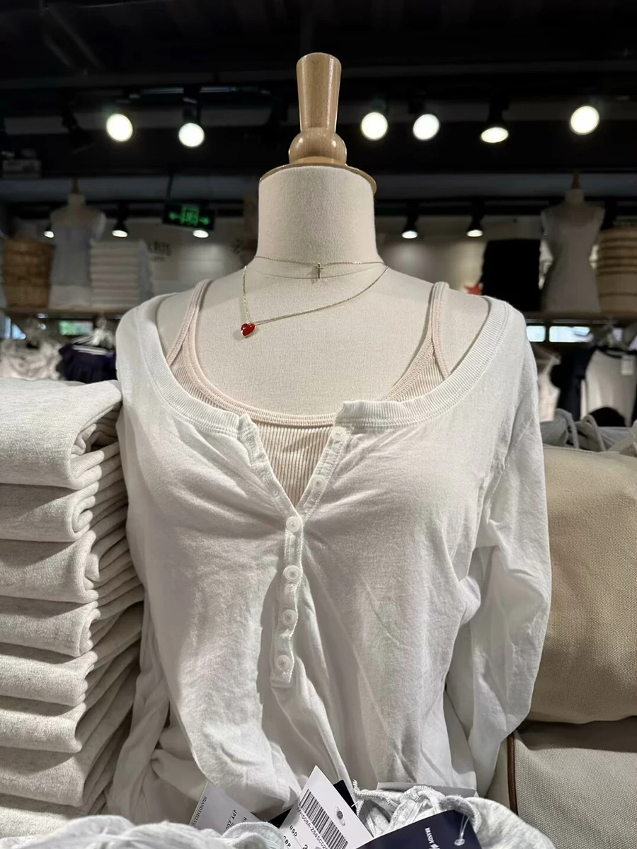 White Simple Thin Long Sleeve T-shirt Women Six Buttons Scoop Neck Basic Tee Shirts Sweet Chic Casual Cotton Slim T-shirts Tops
White Simple Thin Long Sleeve T-shirt Women Six Buttons Scoop Neck Basic Tee Shirts Sweet Chic Casual Cotton Slim T-shirts Tops