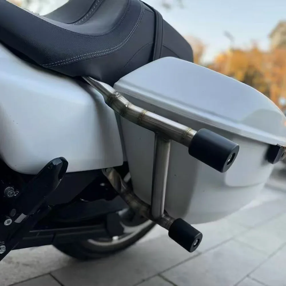 Motorcycle Stainless Steel Rear Performance Bagger Saddlebag Guard Front Crash Bar for Harley Street Road Glide Touring 14-24
Motorcycle Stainless Steel Rear Performance Bagger Saddlebag Guard Front Crash Bar for Harley Street Road Glide Touring 14-24