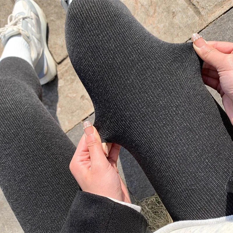 Winter Women's Grey Tights Wool Cashmere Warm Thicken Stockings Pantyhose Lingerie Thermal High Waisted Elastic Hosiery Leggings
Winter Women's Grey Tights Wool Cashmere Warm Thicken Stockings Pantyhose Lingerie Thermal High Waisted Elastic Hosiery Leggings