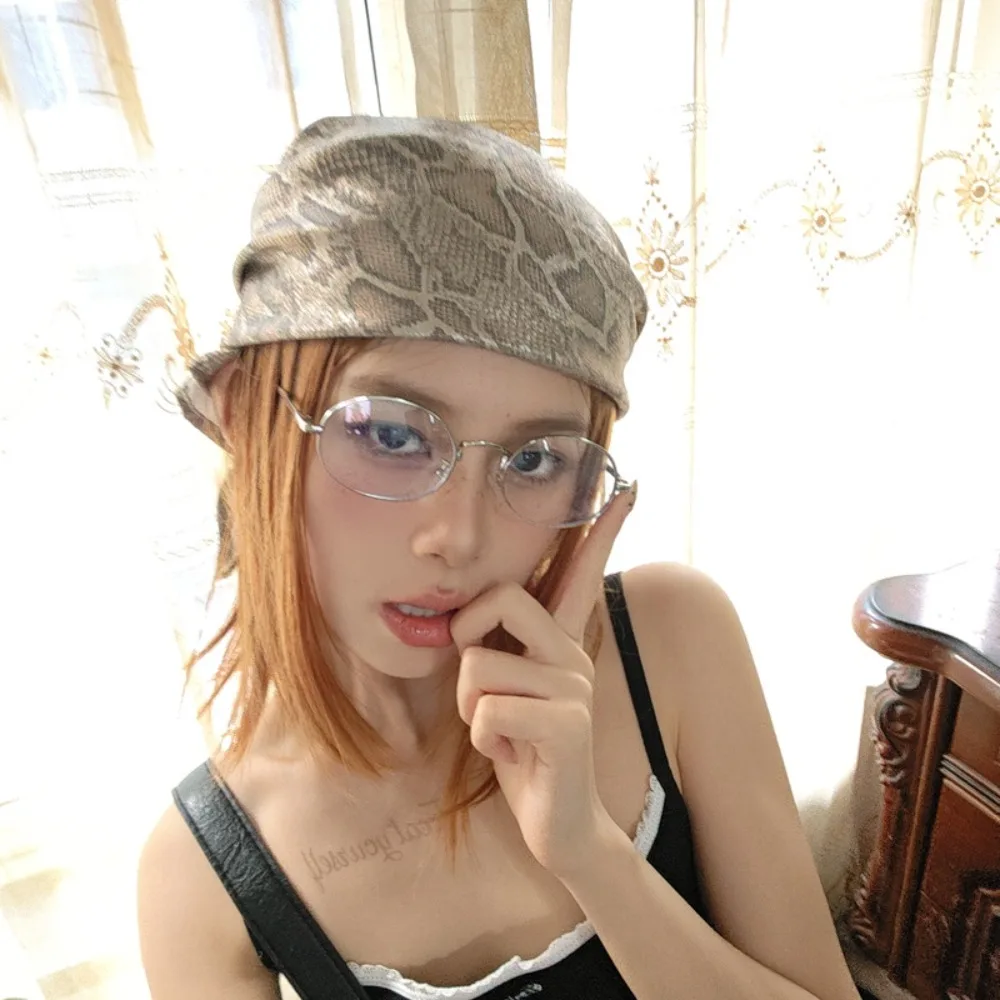 Headwear Y2K Snake Print Hair Scarf Hip Hop Soft Serpentine Hair Band Square Turban Snake Punk Bandana Girls
Headwear Y2K Snake Print Hair Scarf Hip Hop Soft Serpentine Hair Band Square Turban Snake Punk Bandana Girls