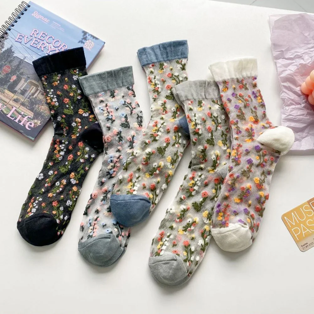 5 PairsLot Korean Style Women Socks Short Fashion Frilly Ruffle Socks Cute Flower Print Sokken Spring Summer New Calcetines
5 PairsLot Korean Style Women Socks Short Fashion Frilly Ruffle Socks Cute Flower Print Sokken Spring Summer New Calcetines