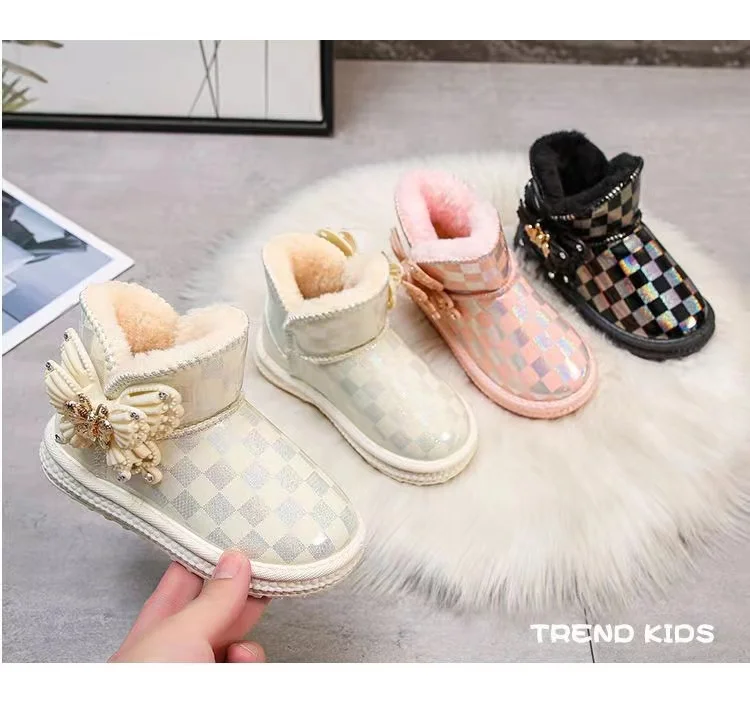 2024 real Autumn And Winter New Children's Warm Cotton Shoes Waterproof Leather Surface Medium And Large Children's Snow Boots
2024 real Autumn And Winter New Children's Warm Cotton Shoes Waterproof Leather Surface Medium And Large Children's Snow Boots