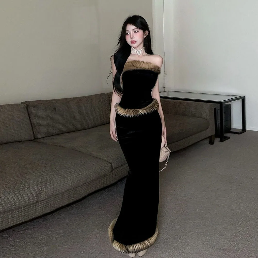 Velvet Sequin Splice Tube Top And Fish Tail Long Skirt Two Piece Set Sexy Style for Women Autumn Season Adult Fashion Ensemble
Velvet Sequin Splice Tube Top And Fish Tail Long Skirt Two Piece Set Sexy Style for Women Autumn Season Adult Fashion Ensemble