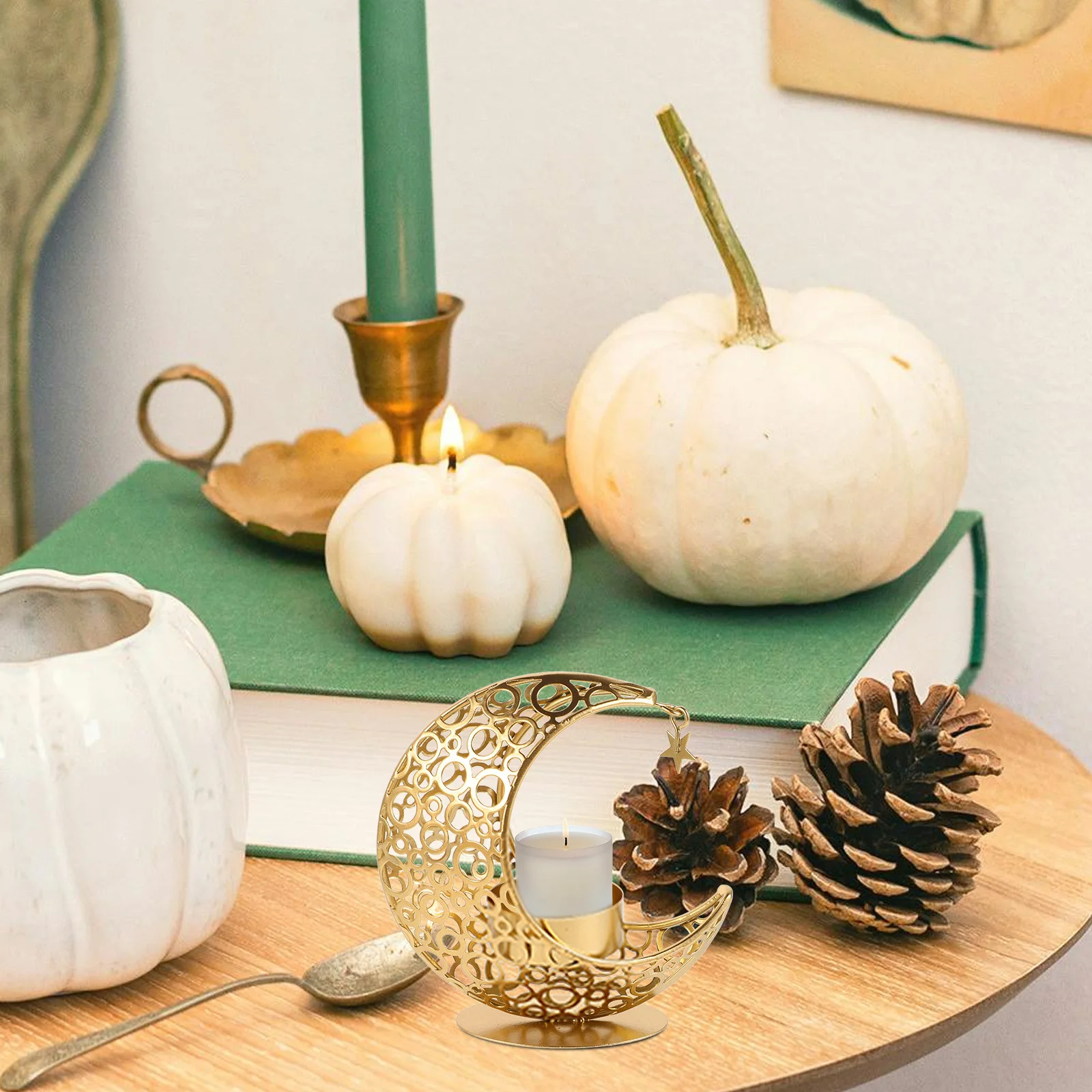 Moon Shape Iron Holder Vintage Metal Candlestick Decorative Retro Style for Home Office Wedding Party Table Centerpiece
Moon Shape Iron Holder Vintage Metal Candlestick Decorative Retro Style for Home Office Wedding Party Table Centerpiece