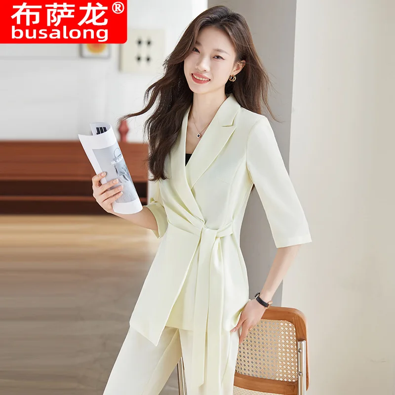 2024Новый модный костюм, элегантный профессиональный костюм, повседневный белый пиджак, весенне-летний костюм, женский костюм в корейском стиле, облегающий крой
2024Новый модный костюм, элегантный профессиональный костюм, повседневный белый пиджак, весенне-летний костюм, женский костюм в корейском стиле, облегающий крой