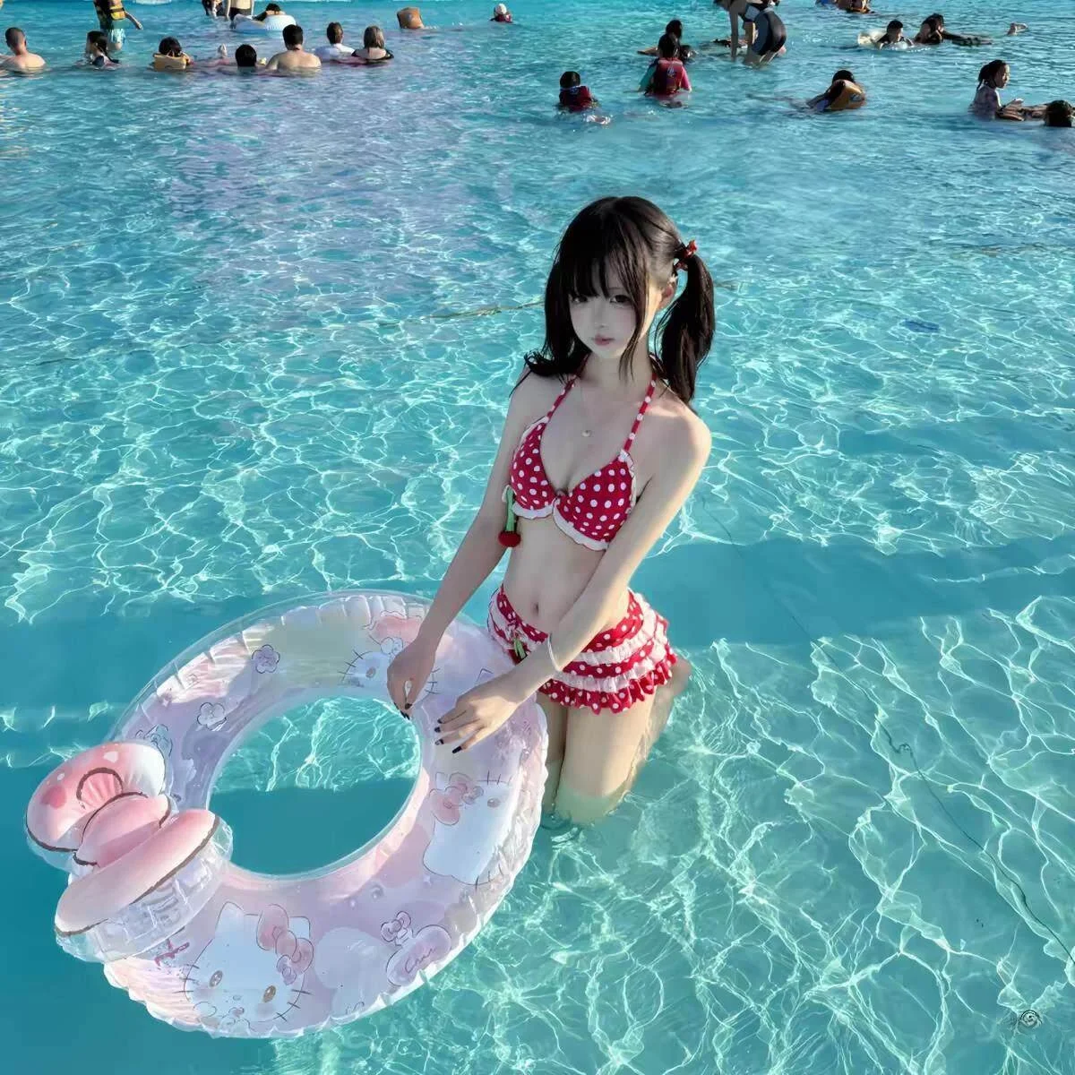 Red Polka Dot Bikini Set Cute Girl Loli Beach Vacation Swimsuit Three Piece Suit Women's Swimming Costume V Neck with Chest Pad
Red Polka Dot Bikini Set Cute Girl Loli Beach Vacation Swimsuit Three Piece Suit Women's Swimming Costume V Neck with Chest Pad