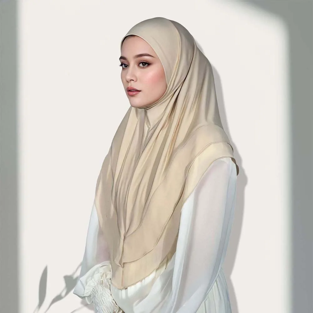 Non-Transparent Double Layer Chiffon Hijab Elegant Drape Breathable Mesh Instant Chin Cover Scarf Feather-Light Feel
Non-Transparent Double Layer Chiffon Hijab Elegant Drape Breathable Mesh Instant Chin Cover Scarf Feather-Light Feel