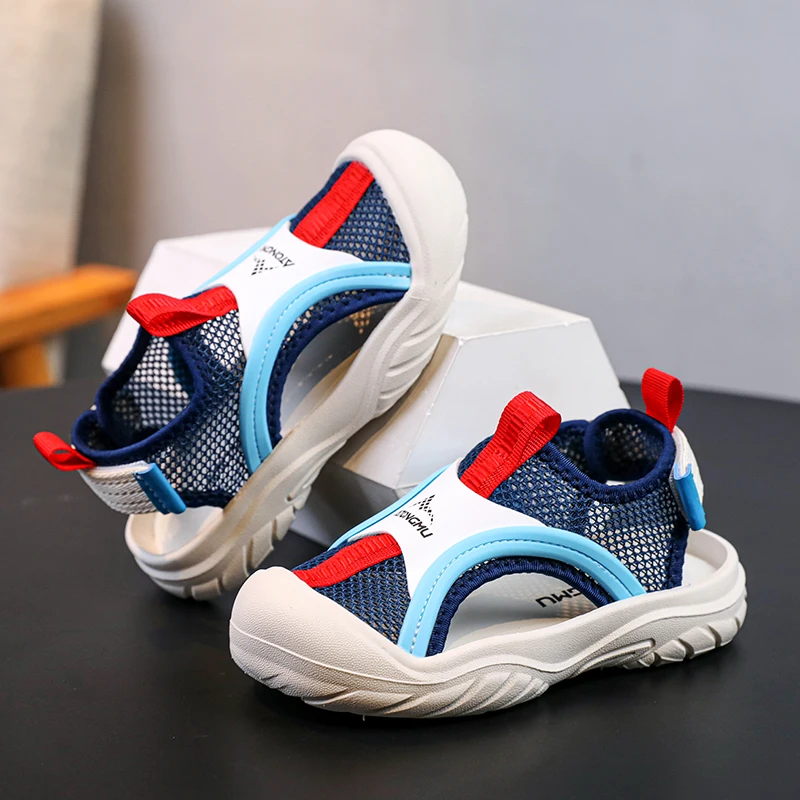 Обувь для маленьких мальчиков, детские кроссовки для детей от 4 до 8 лет, вязаная ткань, босиком, удобные спортивные повседневные сандалии для маленьких мальчиков и девочек 
Обувь для маленьких мальчиков, детские кроссовки для детей от 4 до 8 лет, вязаная ткань, босиком, удобные спортивные повседневные сандалии для маленьких мальчиков и девочек