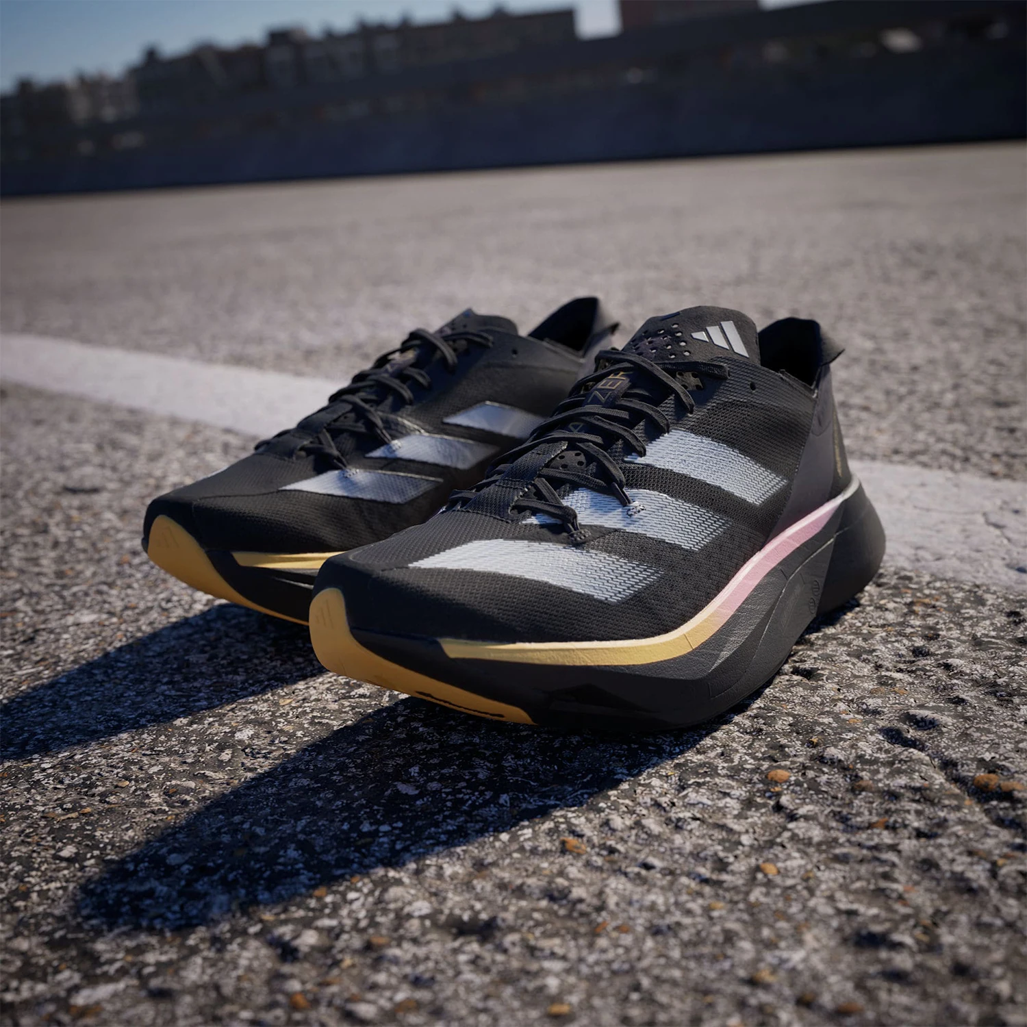 adidas Genuine 2024 New Unisex Racing Running Shoes IG6439
adidas Genuine 2024 New Unisex Racing Running Shoes IG6439