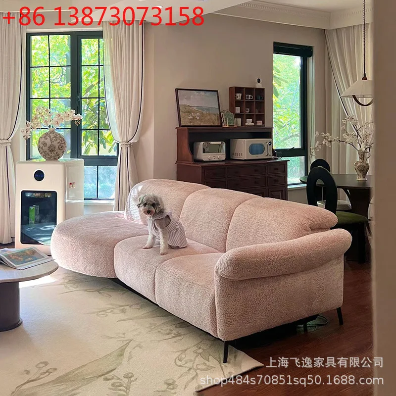 Italian minimalist replica Venetian household apartment fabric sofa French cream wind arc moon straight row
Italian minimalist replica Venetian household apartment fabric sofa French cream wind arc moon straight row