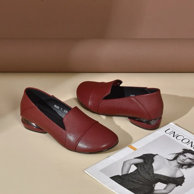 Spring New Retro Soft Bottom Low Heel Shallow Mouth Women's Single Shoe One Step Low Top Versatile Flat Top Single Shoe Footwear
Spring New Retro Soft Bottom Low Heel Shallow Mouth Women's Single Shoe One Step Low Top Versatile Flat Top Single Shoe Footwear