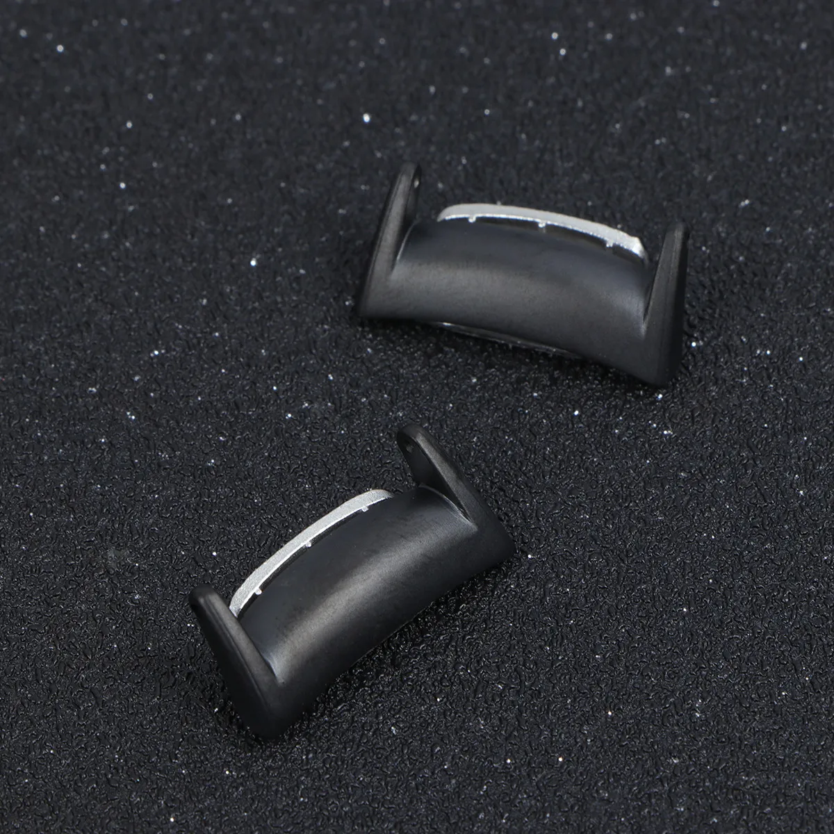 2Pcs Premium Stainless Steel Watch Band Connector for 2 Smartwatch Secure Compatible with Leather Silicone
2Pcs Premium Stainless Steel Watch Band Connector for 2 Smartwatch Secure Compatible with Leather Silicone