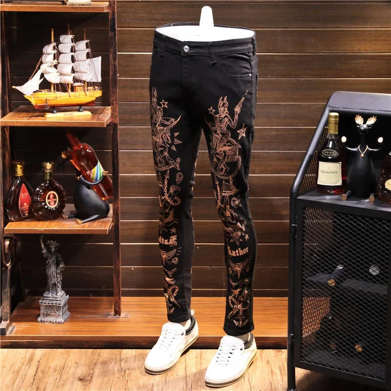 Black Gold Key Chain Print Jeans Homme Slim Fit Vintage Denim Pant Hombre Skinny Social Club Colorful Jean Trousers Men Skinny
Black Gold Key Chain Print Jeans Homme Slim Fit Vintage Denim Pant Hombre Skinny Social Club Colorful Jean Trousers Men Skinny