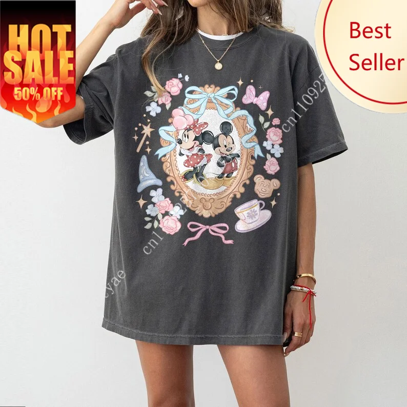 Couple Women's Disney Vintage Minnie and Mickey Friends T Shirt Men Cotton Tee O-Neck Casual Oversized Short Sleeve Streetwear
Couple Women's Disney Vintage Minnie and Mickey Friends T Shirt Men Cotton Tee O-Neck Casual Oversized Short Sleeve Streetwear