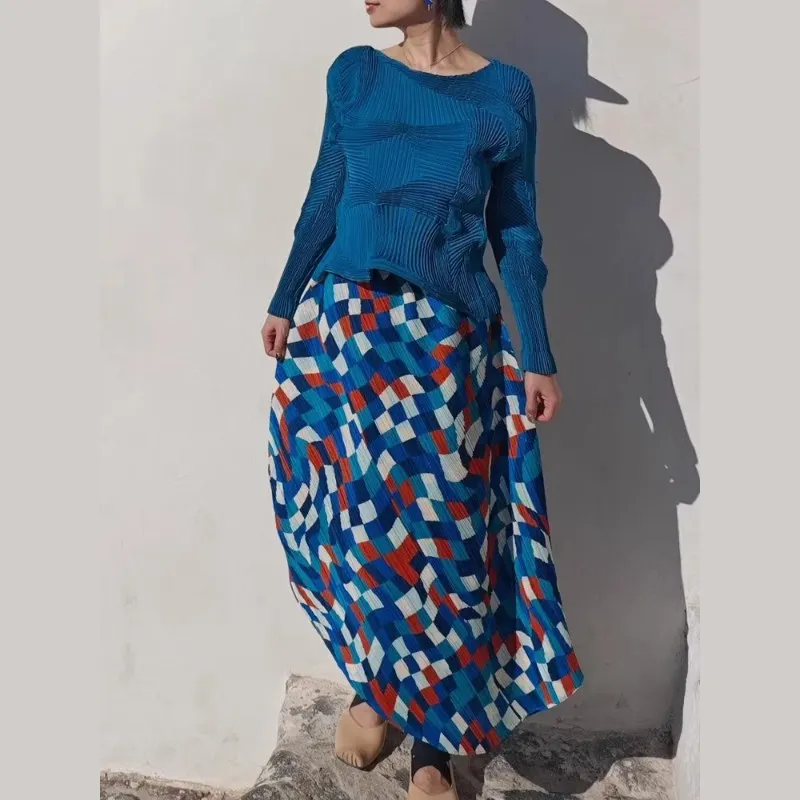 Юбка миди с геометрическим принтом, плиссированная, в современном художественном стиле, яркая, модная, повседневная, стильная, незаменимая вещь для создания многослойных образов
Юбка миди с геометрическим принтом, плиссированная, в современном художественном стиле, яркая, модная, повседневная, стильная, незаменимая вещь для создания многослойных образов