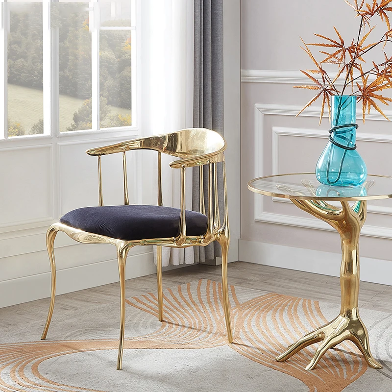 Italian Light Luxury Pure Copper Dining Chair with Armrest Single Leisure Chair High-End Villa Living Room Furniture
Italian Light Luxury Pure Copper Dining Chair with Armrest Single Leisure Chair High-End Villa Living Room Furniture