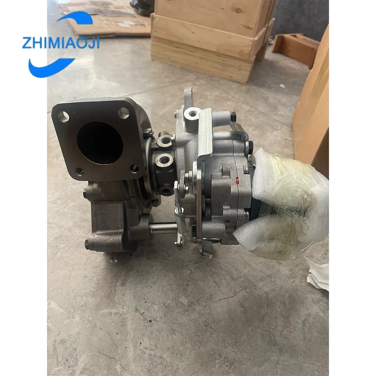 CSJHPSS RHF55V Turbocharger 8983476143 for Isuzu 4HK1 Engine NRR NQR NPR W5500 W5500HD
CSJHPSS RHF55V Turbocharger 8983476143 for Isuzu 4HK1 Engine NRR NQR NPR W5500 W5500HD