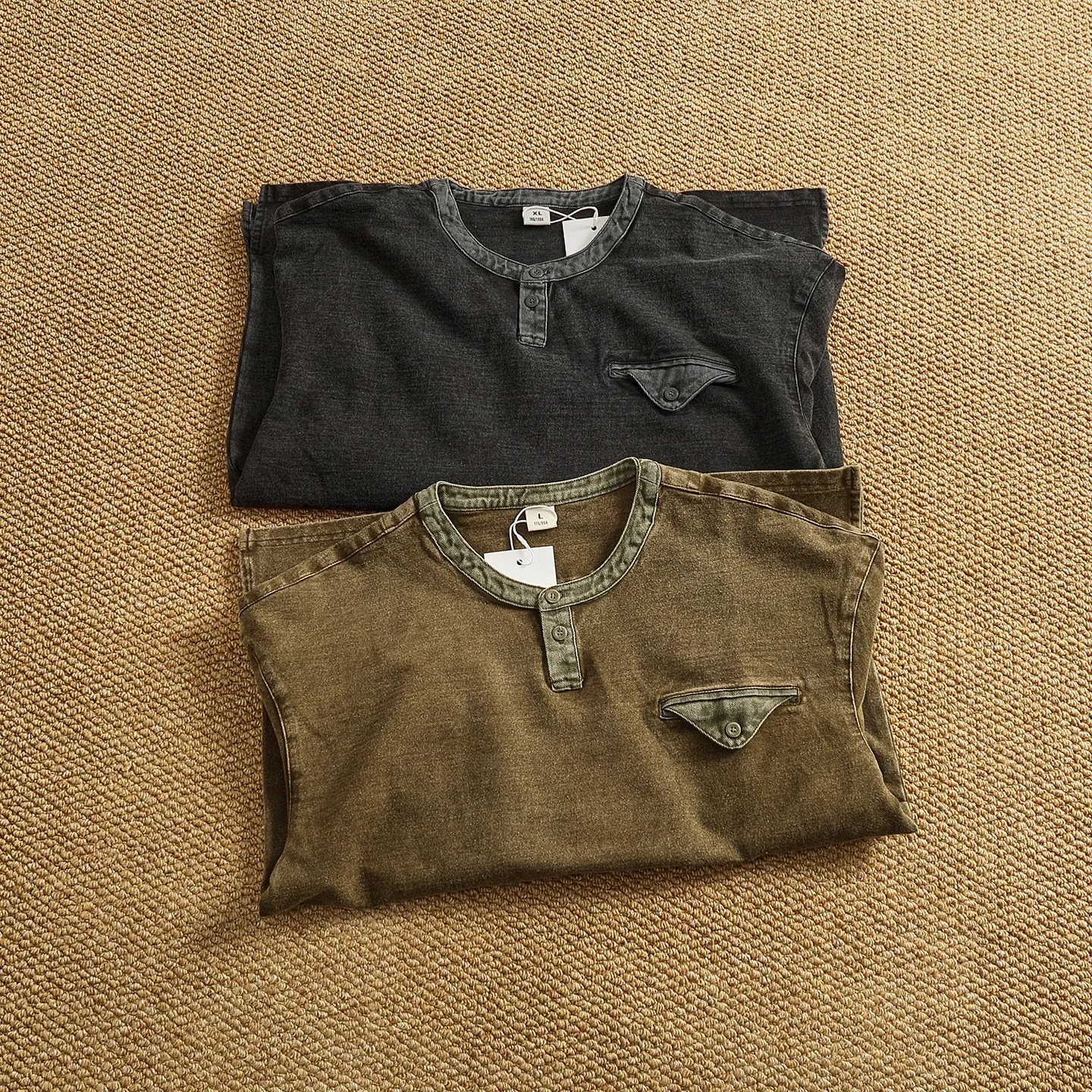 Весенняя базовая футболка в американском стиле ретро с длинными рукавами и воротником Генри, мужские базовые футболки Amekaji 97% хлопок, повседневные топы Touge Guy
Весенняя базовая футболка в американском стиле ретро с длинными рукавами и воротником Генри, мужские базовые футболки Amekaji 97% хлопок, повседневные топы Touge Guy