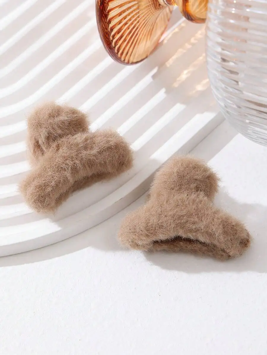 2pcs Womens Furry Cat Ear Triangle Plush Hair Clips For Daily Wear
2pcs Womens Furry Cat Ear Triangle Plush Hair Clips For Daily Wear