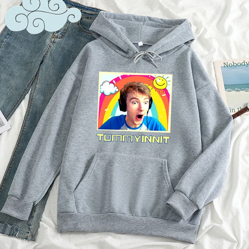 Trendy Fashion Simple Men's Sweater Casual Round Neck Spring and Autumn Versatile Printed Pullover
Trendy Fashion Simple Men's Sweater Casual Round Neck Spring and Autumn Versatile Printed Pullover
