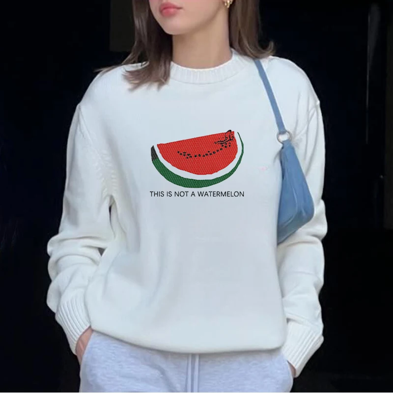 Knitted Long Sleeve Sweaters Women's 2024 Autumn Winter New Korean Solid O Neck Sweater Harajuku Watermelon Print Loose Pullover
Knitted Long Sleeve Sweaters Women's 2024 Autumn Winter New Korean Solid O Neck Sweater Harajuku Watermelon Print Loose Pullover