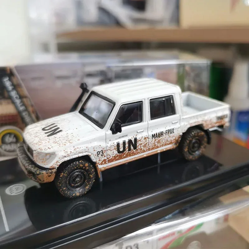 PARA 1/64 Scale Land Cruiser LC79 2014 Off-road Pickup Simulation Alloy Car Model Static Display Collectible Toy Gift Souvenir
PARA 1/64 Scale Land Cruiser LC79 2014 Off-road Pickup Simulation Alloy Car Model Static Display Collectible Toy Gift Souvenir